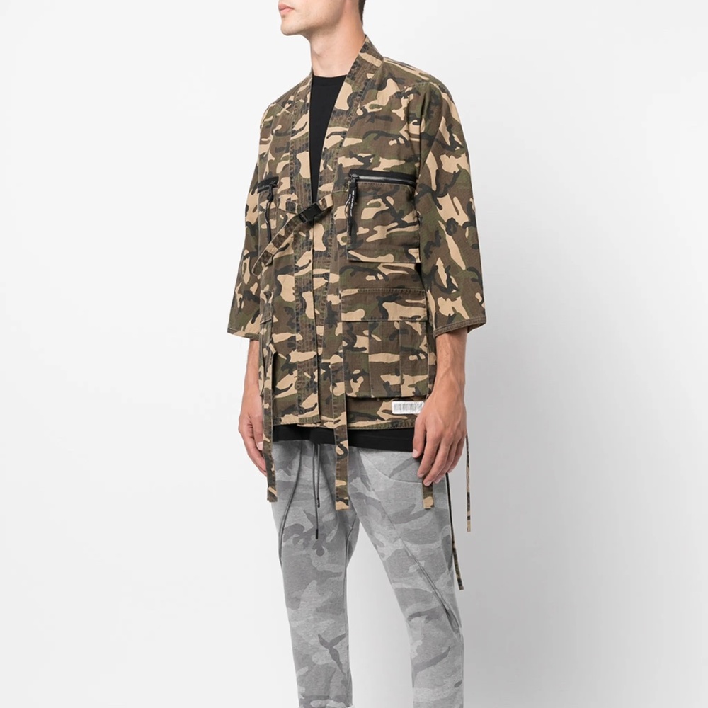 Mostly Heard Rarely Seen camouflage-print utility jacket XL lightly worn